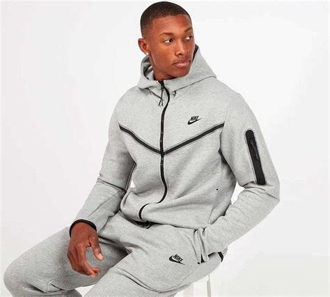 fake nike tracksuit|nike tech fleece tracksuit rep.